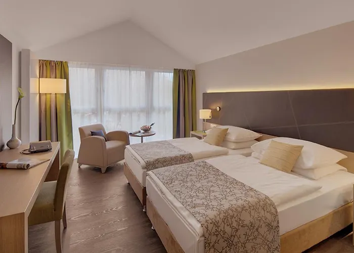 Hotel Holl