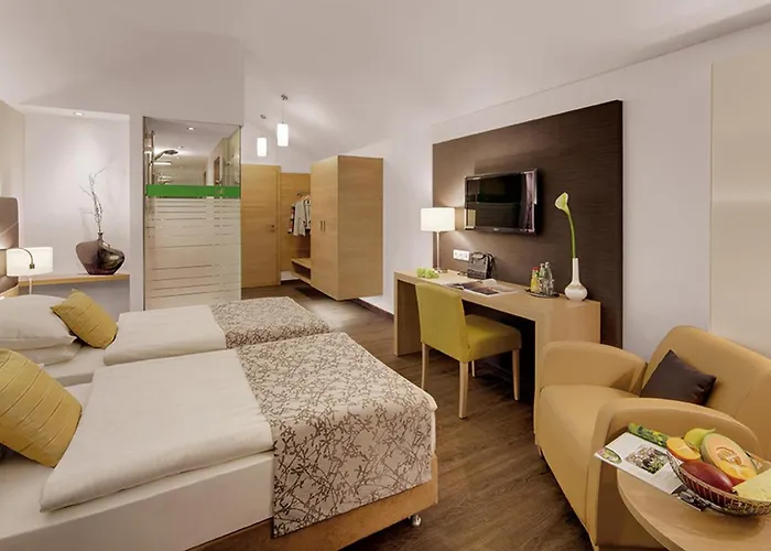 Holl Hotel